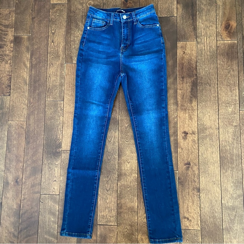 - Fashion  Nova Skinny Stretch High Rise Jeans